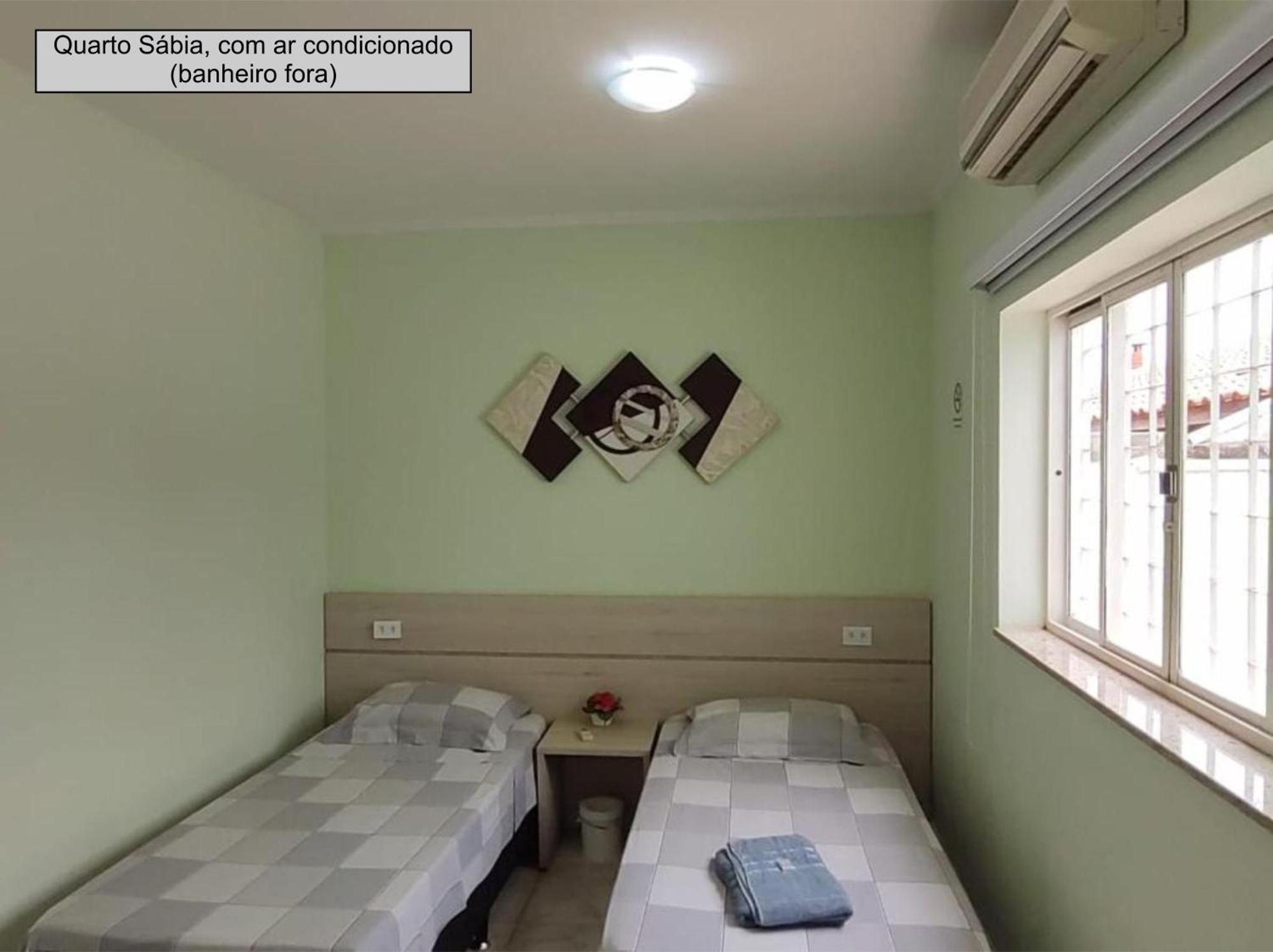 Happy Bed and breakfast